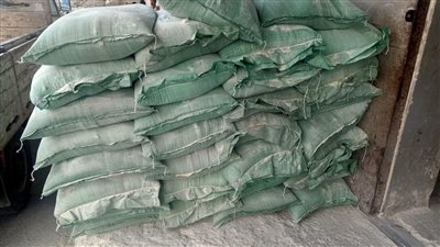 تموين الإسكندرية تضبط 1.5 طن دقيق مدعم قبل تهريبه