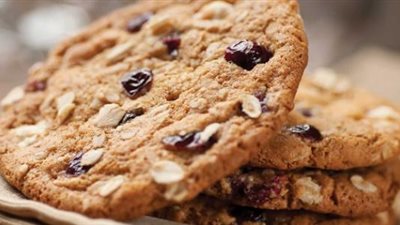 طريقة عمل كوكيز الشوفان الصحي | فيديو