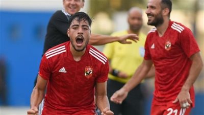 اكرم توفيق أفضل لاعب بمباراة الأهلي والإسماعيلي 