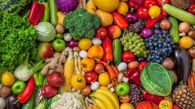 الطماطم بـ 4.5 جنيه.. أسعار الخضروات والفواكه اليوم 