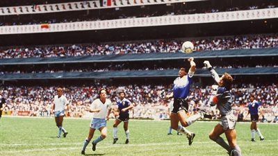 أشهر كرة في التاريخ للبيع بمزاد.. وهذا سعرها المتوقع