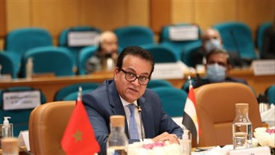 وزير الصحة يُعلن التحضير لإطلاق مبادرة «العمل المناخي والتغذية»