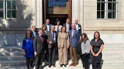 وزيرة التخطيط تشارك بمائدة غرفة التجارة الأمريكية المستديرة