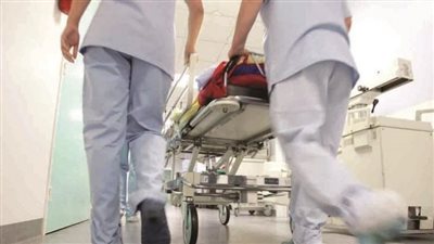 إصابة ربة منزل وابنتيها بتسمم غذائي بالمنيا | تفاصيل 