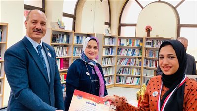 مدير تعليم الإسكندرية يُكرم الفائزين في المسابقة القومية للمهارات للتعليم الفني