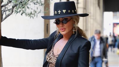 مايا دياب بالأسود في أحدث ظهور