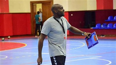 بعقد خيالي..الأهلي يفتح 