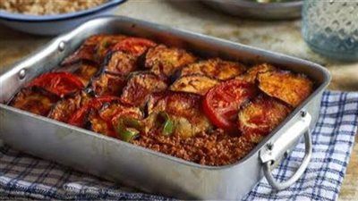 طريقة عمل المسقعة باللحمة المفرومة الشهية واللذيذة