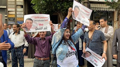 وصلة رقص وزغاريد لأنصار مصطفى كامل أمام نقابة الموسيقيين | فيديو وصور