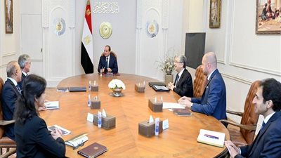  تفاصيل لقاء السيسي ورئيس شركة سيمنز|صور 