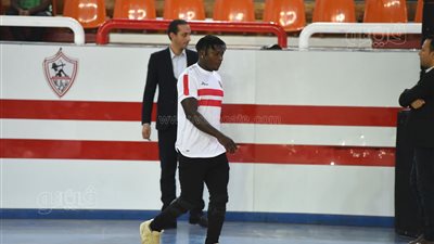 سامسون: سعيد بالانضمام للزمالك.. وحلمي تحقيق البطولات | صور
