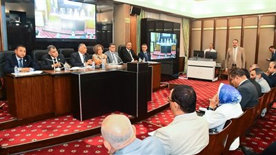 مشيرة خطاب تحذر من مخاطر ظاهرة زواج الأطفال