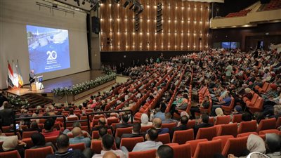 المدير السابق لمكتبة الإسكندرية: المكتبة مجمع ضخم احتضن افضل عقول فى العالم