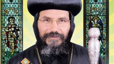 الأنبا صليب يدشن مذبح كنيسة العذراء والبابا أثناسيوس بميت غمر