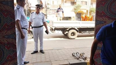 حملة مفاجئة بحي شمال مدينة المنيا تغلق مقهيين
