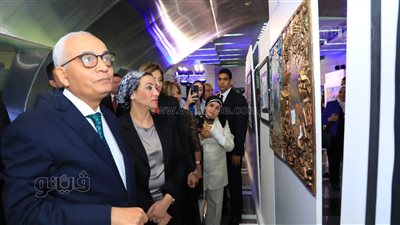 وزير التعليم: لوحات طلاب المدارس رسالة من أطفال مصر إلى العالم للحفاظ على البيئة