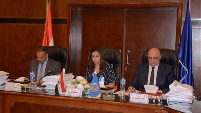 اجتماع لجنة الوظائف القيادية لاختيار المتقدمين لشغل عدد من المناصب بالبحيرة