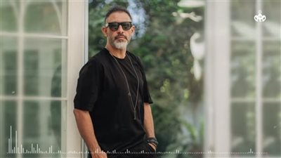 عمرو مصطفى يقترب من مليون مشاهدة بـ