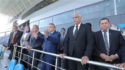 مجلس إدارة الاتحاد المصري لكرة القدم يزور استاد هيئة قناة السويس الجديد