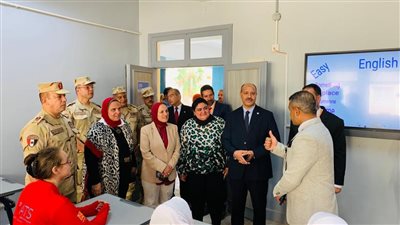 مدير تعليم الإسكندرية يتفقد مدرسة فتح الله الدولية للتكنولوجيا التطبيقية 