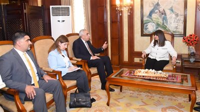 السفير العراقي بالقاهرة: تفعيل نظام Key Card للعمالة المصرية