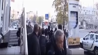 هلع ورعب بين السكان.. الطائرة المسيرة “جيران 2” تهاجم كييف | فيديو