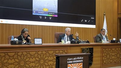 محافظ جنوب سيناء يستعرض الجهود المبذولة لتوفير 161 منحة بالجامعات