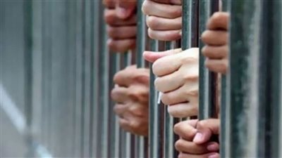 حبس 3 عاطلين بتهمة قتل شاب في عين شمس