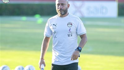 وائل رياض يحسم الجدل بشأن مشاركة لاعبي الأهلي والزمالك أمام إيسواتيني