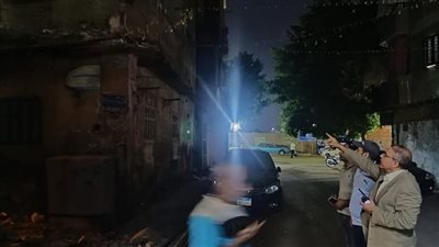 انهيار بلكونة عقار قديم بروض الفرج