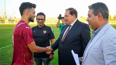 أحمد سامي يشيد بزيارة أبو العينين ويعده بقتال سيراميكا في الموسم الجديد