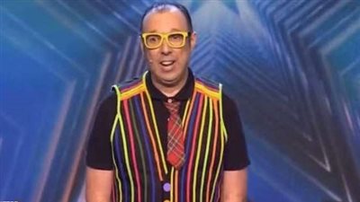 وفاة ساحر شهير أمام الجمهور 