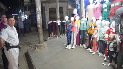 تحرير 20 محضرا لمحال تجارية خالفت قرار الغلق بالقليوبية 