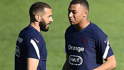 كريم بنزيما يتحدث عن علاقته بمبابي