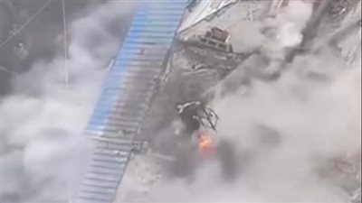 الصور الأولى لحريق سوق شيديا في الإسكندرية 