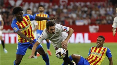 تعادل فالنسيا مع إشبيلية 1/1 في الدوري الإسباني 