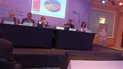 مستشار الموارد المائية بهيئة البيئة في أبوظبي يستعرض تجارب التكيف مع التغيرات المناخية