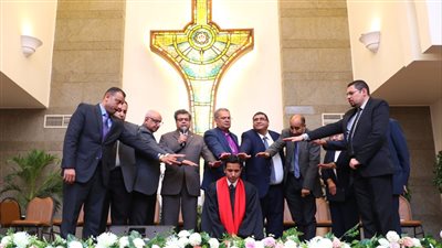 رئيس الإنجيلية يشهد رسامة القس يوثام جمال للمركز الروحي للتدريب والدراسات