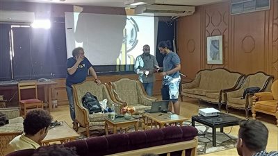 إقبال شبابي بالإسماعيلية على فعاليات المشروع القومي للسينا 