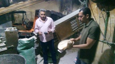 غلق مخبز وتحرير 12 محضرا بسبب مخالفات في حملات تموين البحيرة