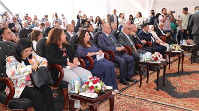 محافظ القاهرة: 70% من غازات الاحتباس الحراري ناتجة عن المدن