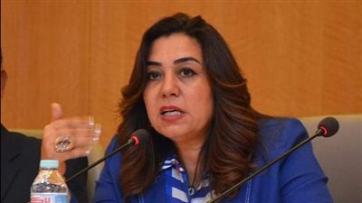 محافظ دمياط توافق على رفع كثافة الفصول بالمدارس الرسمية المتميزة للغات