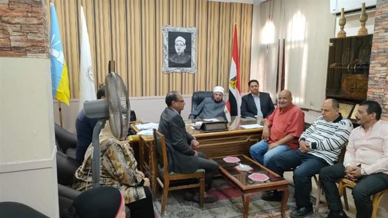 اجتماع موسع لقيادات