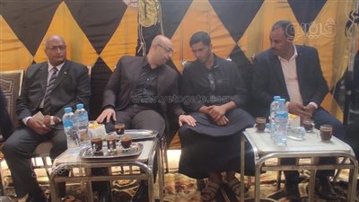 محافظ بني سويف يُعزّي أسرة مُعلم توفي أثناء عمله بمدرسة ابتدائية