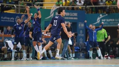 كأس العالم للأندية.. يد الأهلي يتخطى بنفيكا ويتأهل لنصف النهائي.. والخطيب يهنئ الفريق.. وخيري أفضل لاعب 