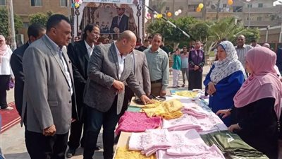 نائب محافظ الجيزة يتفقد فعاليات القافلة الطبية بمركز شباب الصف 