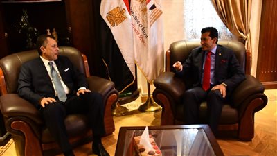 وزيرا السياحة والرياضة يبحثان الترويج السياحي للأنشطة الرياضية