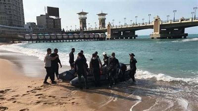 تفاصيل مثيرة في قفز شاب بـ