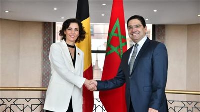 وزير الخارجية المغربي يمازح نظيرته البلجيكية: نلتقي في كأس العالم | فيديو