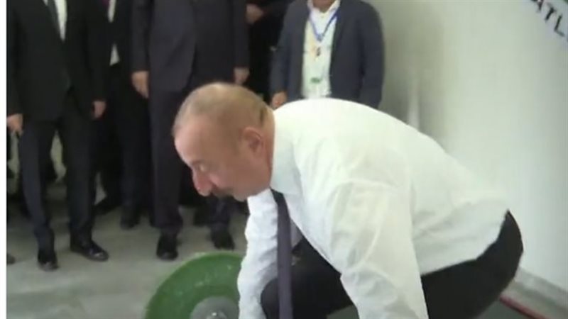 علييف قبل التحدي